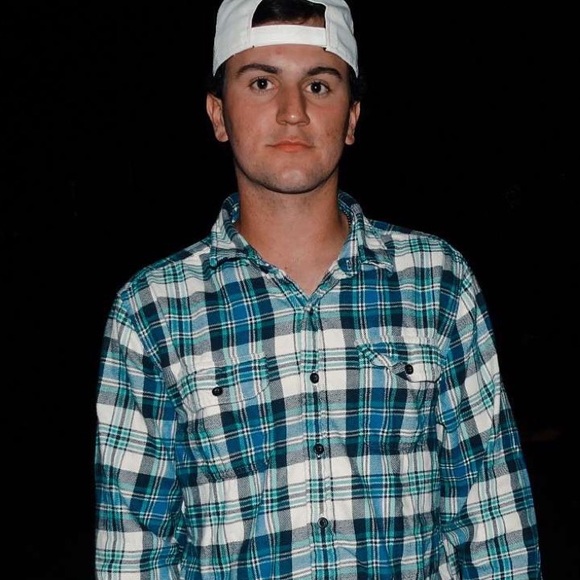 Meet your Posher, Brett - Picture 1 of 1